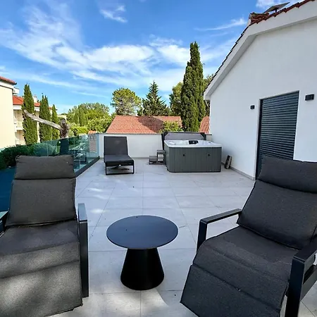 Borik Apartamento