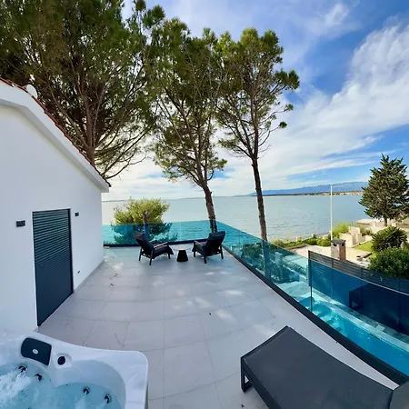 Borik Apartamento